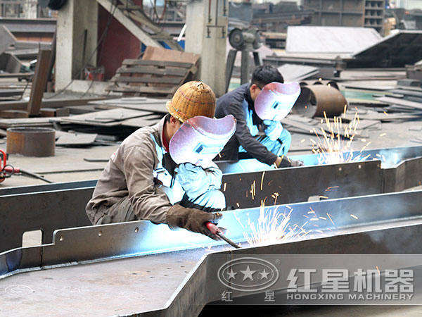 螢石錘式破碎機匠心做工、質量過硬