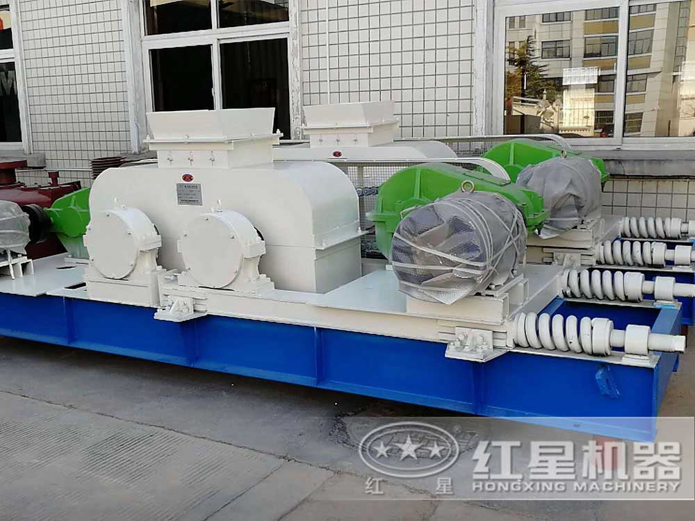四輥破碎機效能高作業、噪音小
